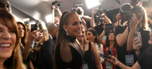 Jennifer lopez halftime netflix